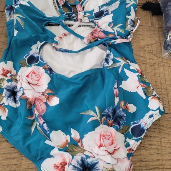 New Lace up monokini green floral monokini bathing suit beach brand new high qu - Picture 2 of 6